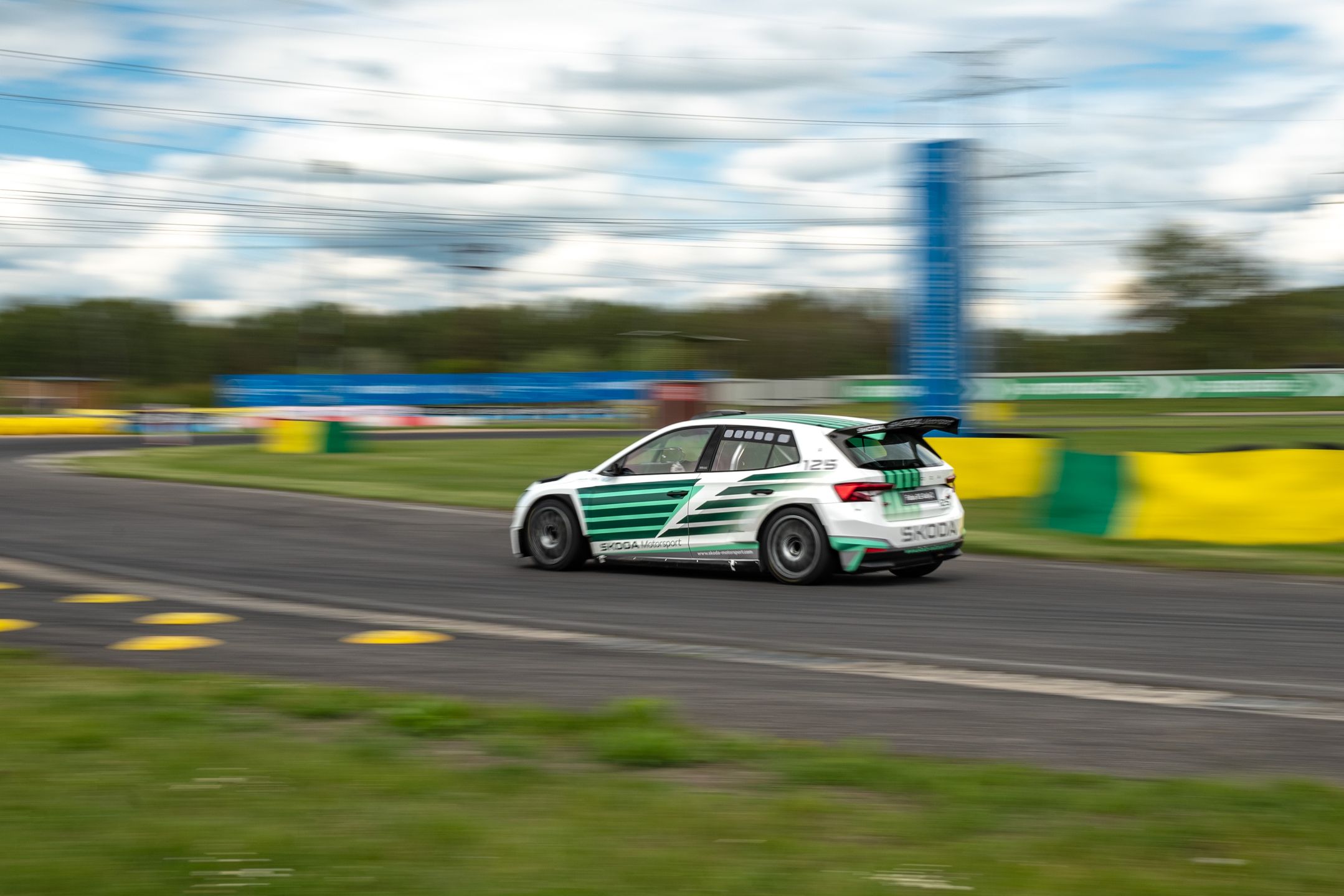 Škoda Fabia RS Rally2
