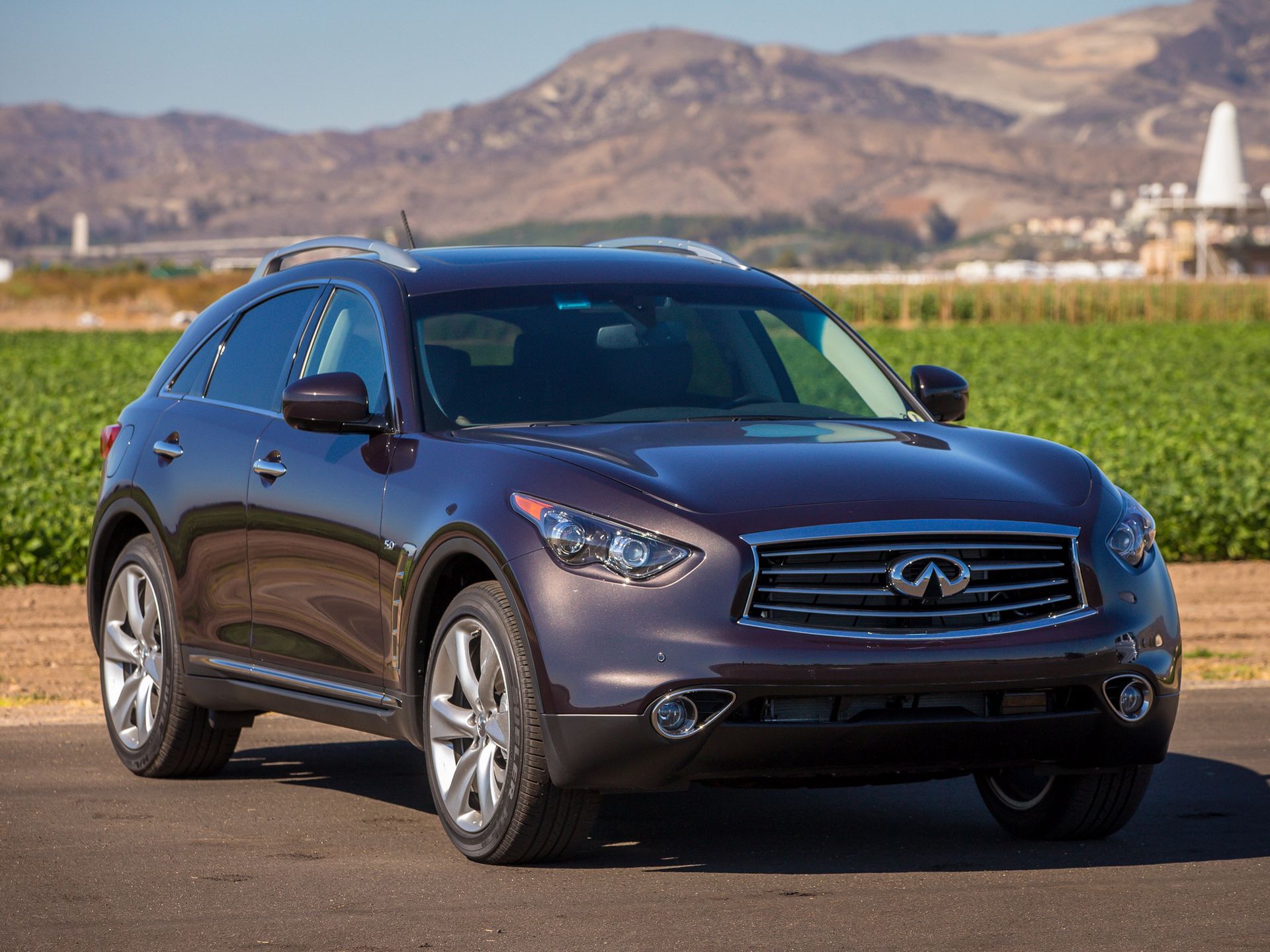 Infiniti QX70
