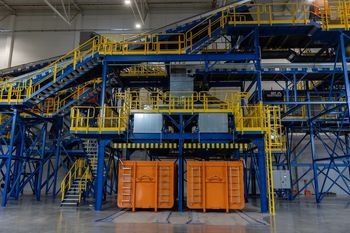 Firma z Krakowa poszkodowana na Ukrainie. Miasto Lwów zerwało kontrakt z Control Process i nie chce zapłacić milionów euro