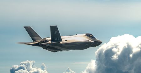 Kolejne F-35 lecą do Polski. Pięć potężnych myśliwców jest już w drodze