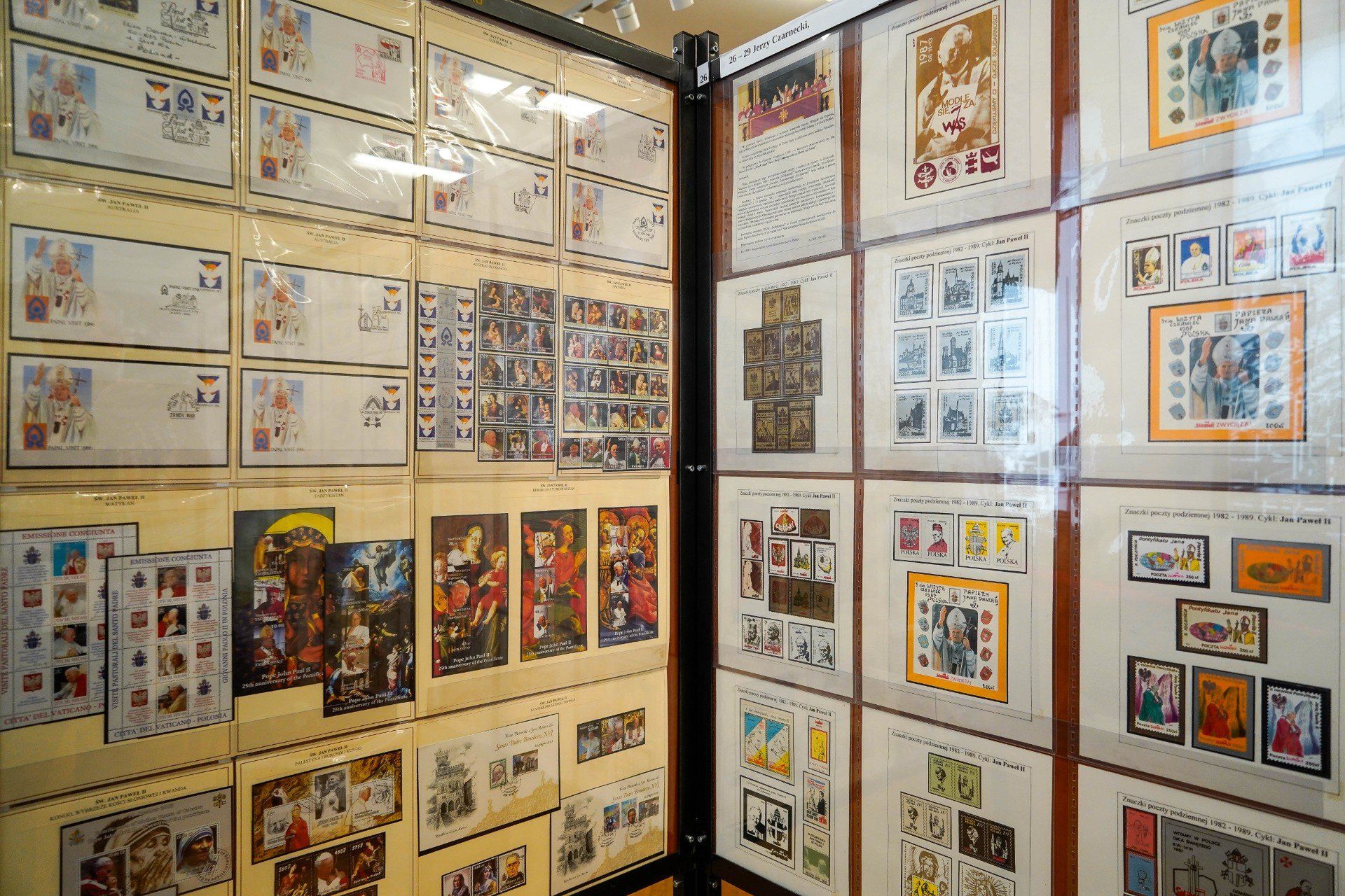 Od tego zależy wartość znaczków pocztowych z XX wieku