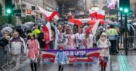 Wydarzenie przyciąga setki tysięcy gapiów. Wielkie wyróżnienie dla Polaków w Londynie
