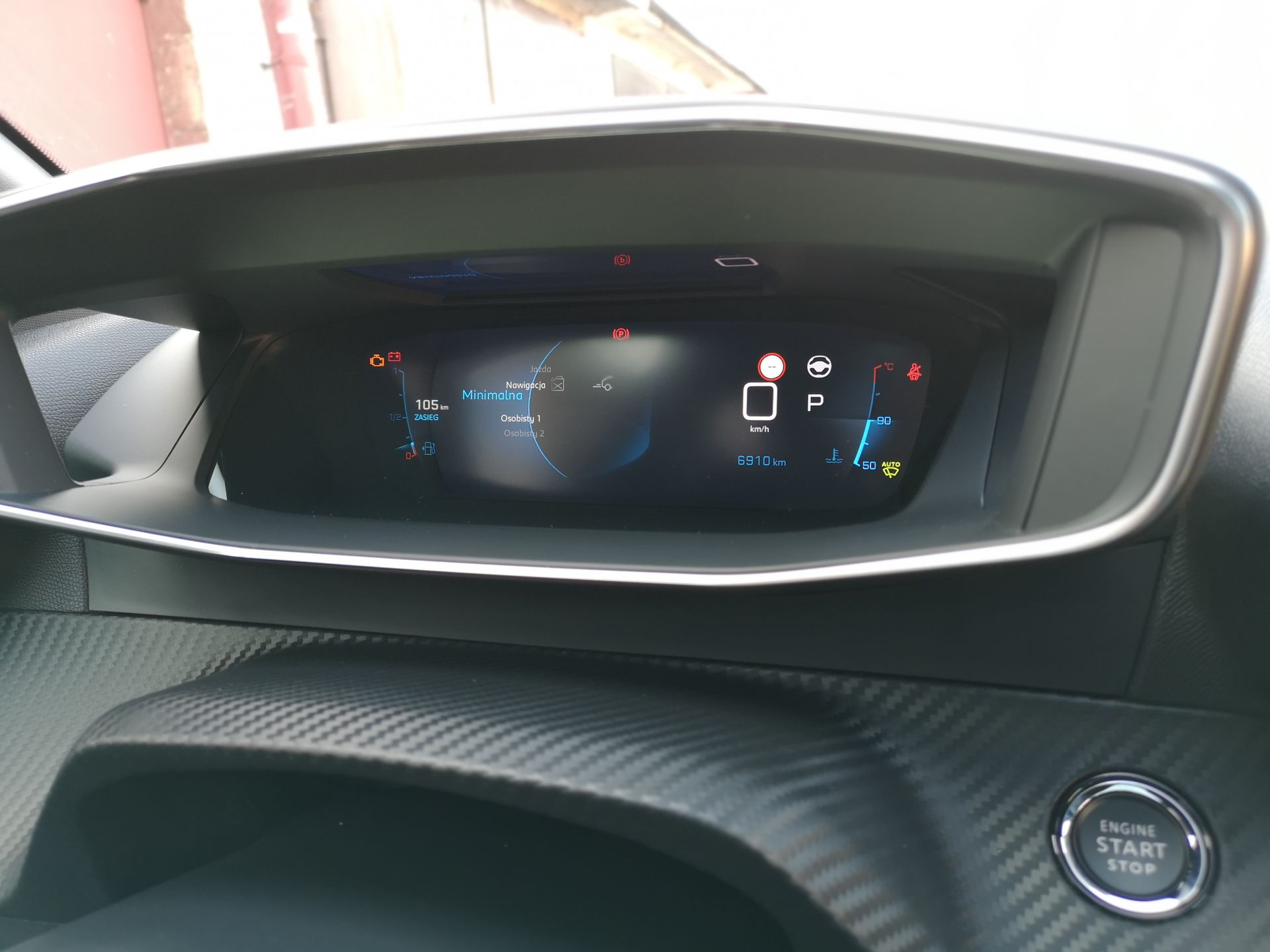 Peugeot 208 GT Line: wirtualne zegary 3D oraz obsługa systemu 12