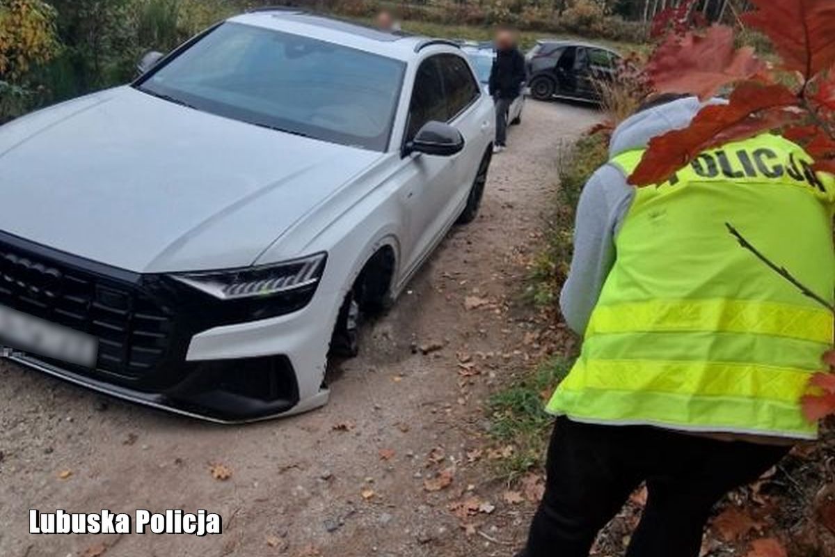 Skradzione Audi Q8