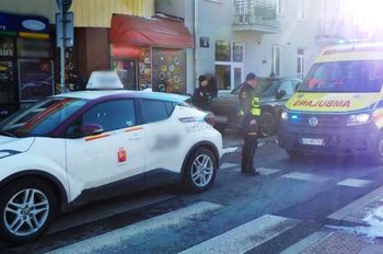 Taksówkarz zasłabł w trakcie kursu. Wiózł dwie kobiety