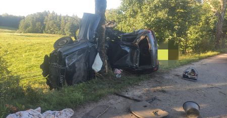 Dramatyczny wypadek pod Mrągowem. 21-latek nie miał szans na przeżycie