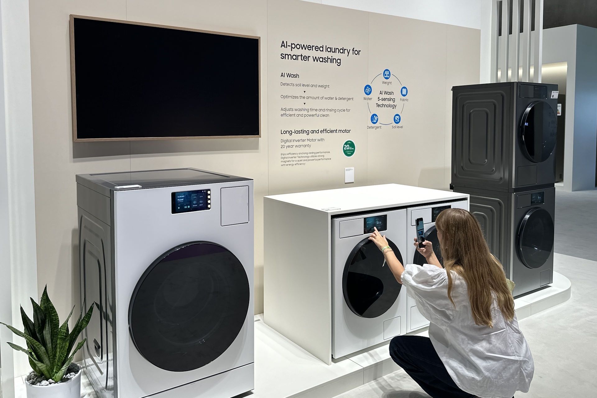 Samsung na IFA 2024 - Bespoke AI Laundry Combo w porównaniu do duetu pralaka + suszarka
