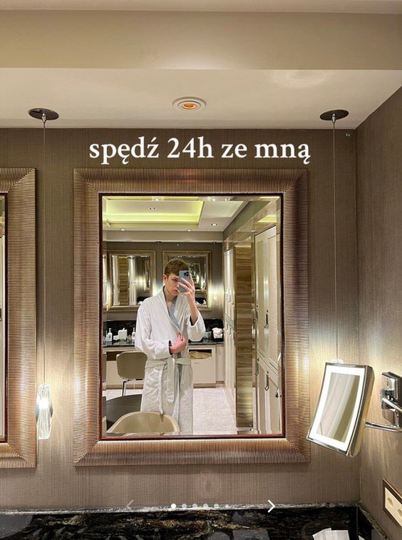 Codzienne życie mieszkańca apartamentu przy ul. Złotej 44