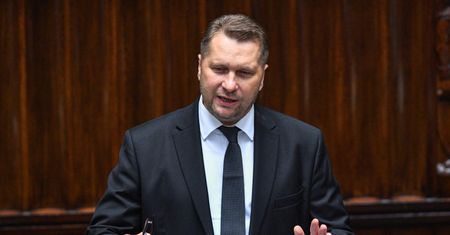 Willa plus. Jest postępowanie prokuratury w sprawie dotacji ministra Czarnka