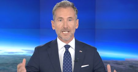 Padły wielkie słowa. Oto jak Piotr Kraśko zakończył "Fakty". Zrobił wymowny gest