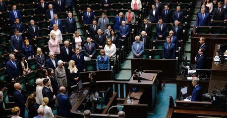 Najnowszy sondaż. Wybory parlamentarne. Na kogo zagłosują Polacy?