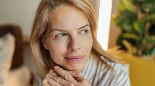 Zbadali krew kobiet po menopauzie. Wyniki dotyczą pamięci