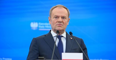"Nie szukajmy na siłę". Tusk udzielił reprymendy dziennikarzowi TVP