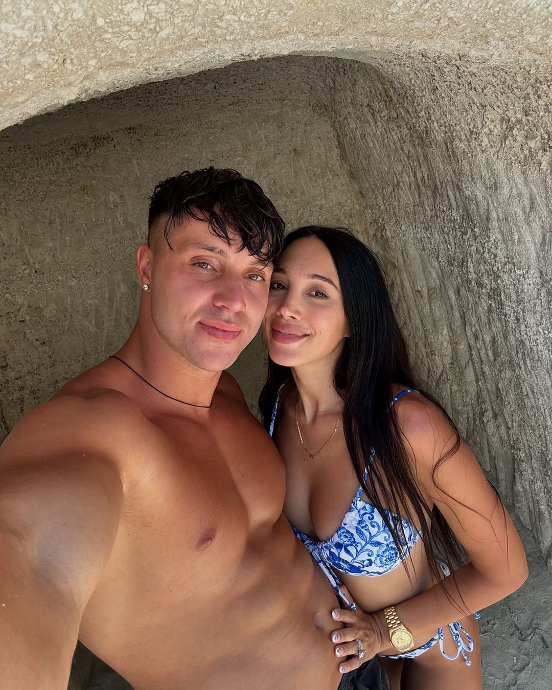 Scarlet Vas i Tayo Ricci