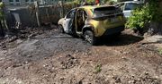 Pożar dwóch aut na Mokotowie, jedna osoba poparzona