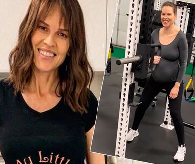 Hilary Swank na siłowni. Ma 48 lat i jest w zaawansowanej ciąży z bliźniętami, ale nie rezygnuje z treningu