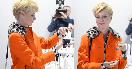 Kożuchowska pozuje z biżuterią