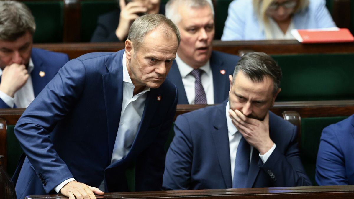 Or?dzie prezydenta Andrzeja Dudy w Sejmie
16.10.2024 Warszawa 20. posiedzenie Sejmu X kadencji fot. Tomasz Jastrzebowski/REPORTER
N/z: Donald Tusk, Wladyslaw Kosiniak-Kamysz, Tomasz Siemoniak
Tomasz Jastrzebowski/REPORTER