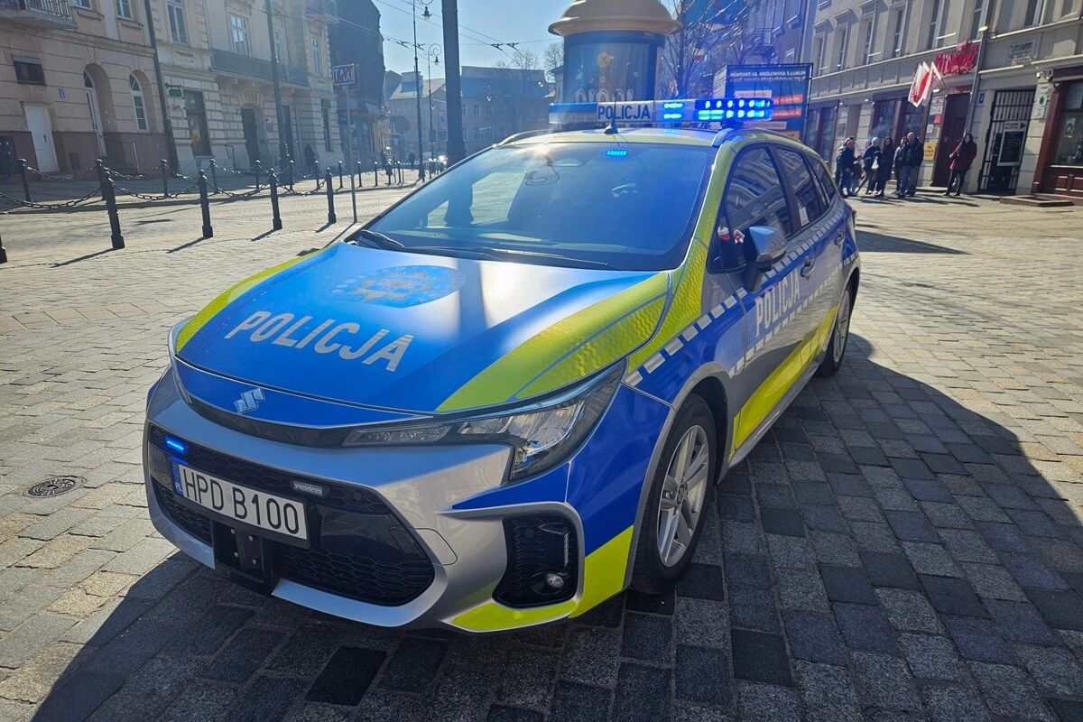 Policja szuka 13-letniej Amelii z Lublina. Nastolatka wyszła z domu i zaginęła