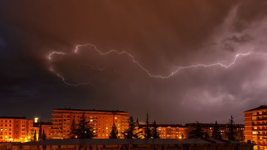Pogoda. W nocy czekają nas kolejne burze