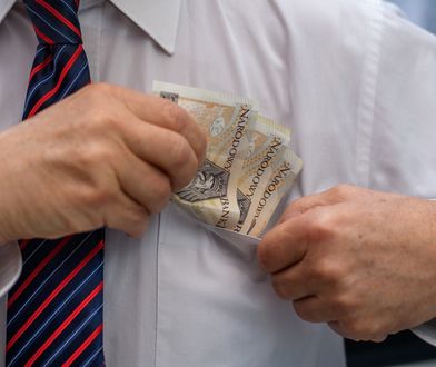 Ile trzeba zarabiać na 8 tys. zł emerytury? Oto szacunki dla 40-latków