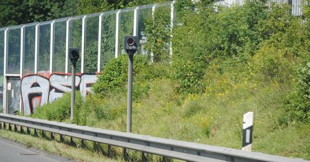Nowe odcinkowe pomiary prędkości już włączone. Oto lokalizacje