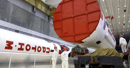 Rosja bierze odwet za sankcje. Zawiesza współpracę kosmiczną z USA i Francją