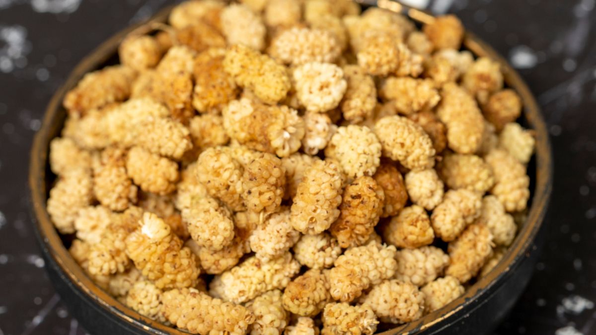 Suszona morwa biała może stać się świetnym uzupełnieniem diety