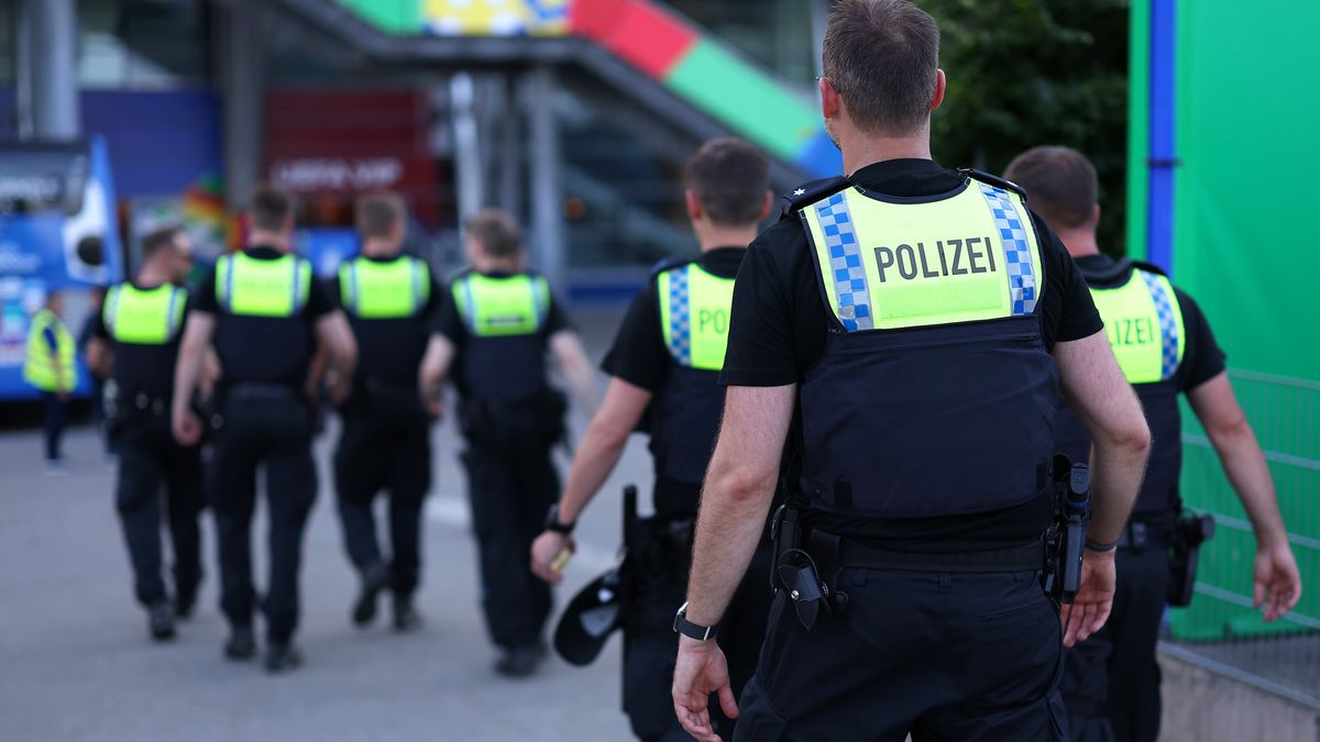 HAMBURG, GERMANY - JUNE 26: Polizei (Police) patrol the outside of the stadium prior to the UEFA EURO 2024 group stage match between Czechia and Turkiye at Volksparkstadion on June 26, 2024 in Hamburg, Germany. (Photo by Alex Livesey/Getty Images)