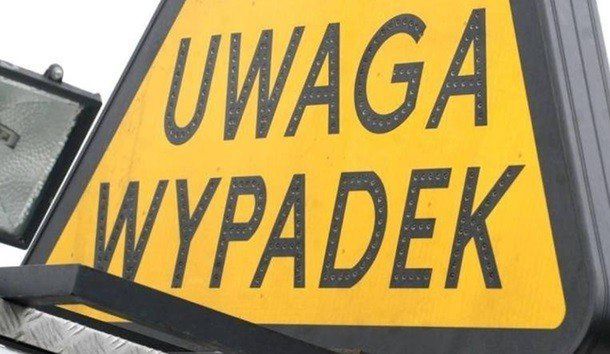 30 lipca 2025 r. w powiecie świeckim doszło do dwóch dachowań pojazdów. Dwukrotnie na miejsce wzywano śmigłowiec LPR