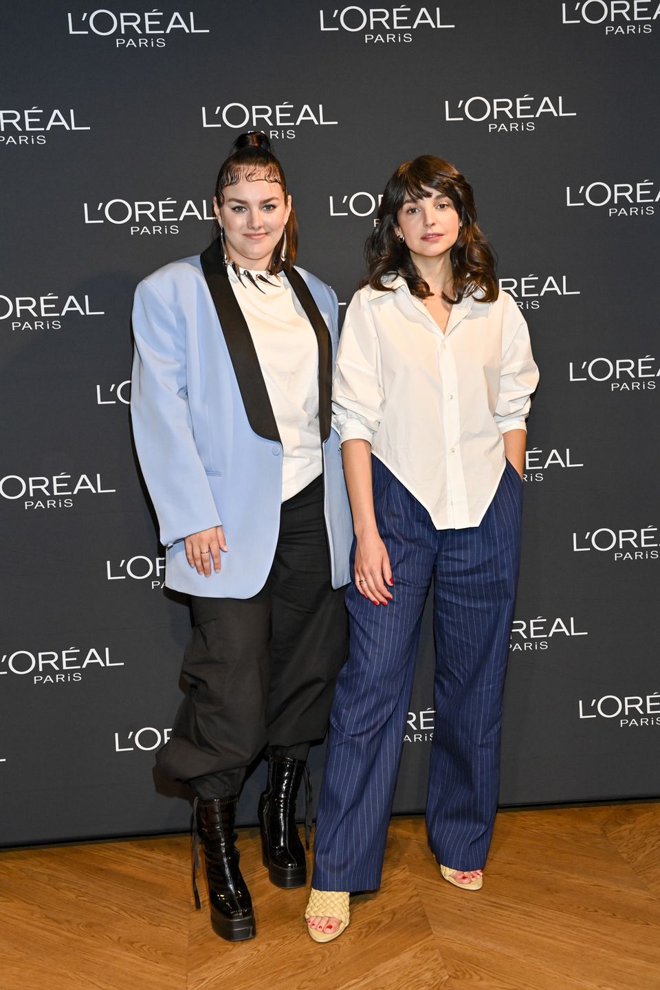 Ewa Farna, Maria Dębska