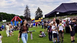 Będzin: Średniowieczne zabawy i piana party na Dzień Dziecka