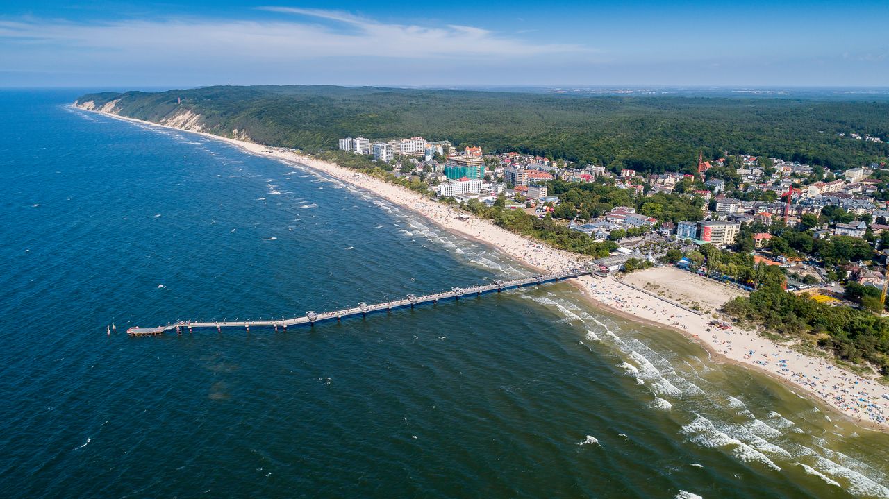 Dlaczego warto odwiedzić Międzyzdroje? "Cudowna plaża, wybrzeże klifowe, natura"