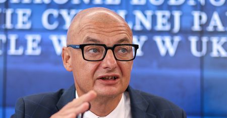 Czarne chmury nad Kamińskim. Może stracić stanowisko