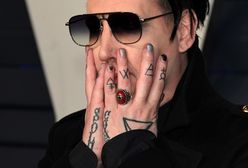 Nie wygrzebie się. Wpłynął pozew od kolejnej kobiety