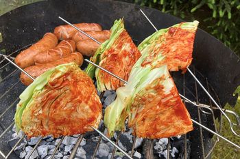 Grillowana kapusta to hit tego lata. Wyjdzie, ale pod jednym warunkiem