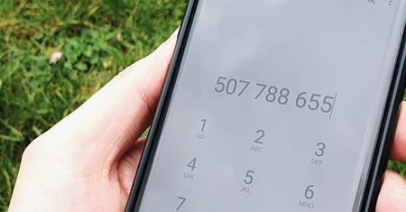 Wiadomość SMS o paczce. Każdy może taką dostać