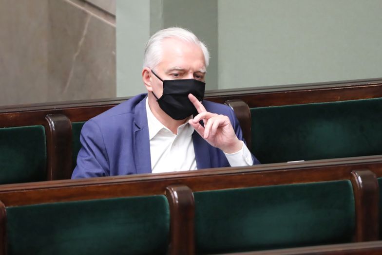 Jarosław Gowin. "Nie widzę powodów do różnicowania sklepów meblowych i budowlano-remontowych"