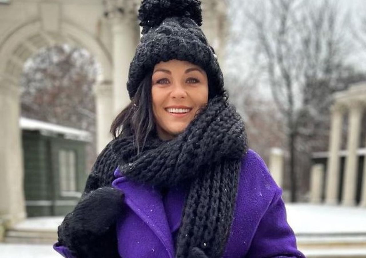 Katarzyna Cichopek nosi zimą czapki z pomponem 