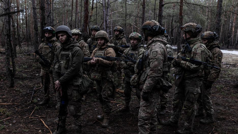 Ukrai?scy ?o?nierze brygady Chartia w okolicach Doniecka
DONETSK OBLAST, UKRAINE - FEBRUARY 7: Ukrainian soldiers of the Khartia brigade are seen during a training as the Russia-Ukraine war continues in Donetsk oblast, Ukraine, on February 7, 2024. Diego Herrera Carcedo / Anadolu
AA/ABACA