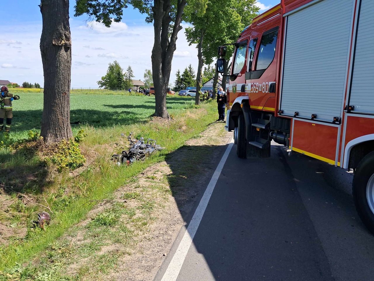 Strażak z OSP Sikórz rozpoczął resuscytację i uratował życie motocyklisty z Parzenia!