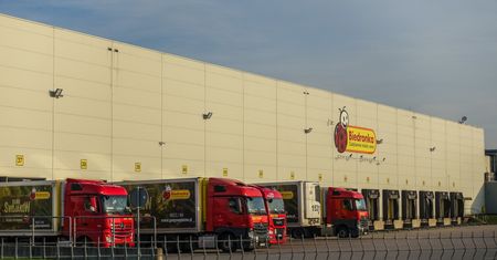 Biedronka zostawia konkurencję w tyle. Ma lojalnych klientów