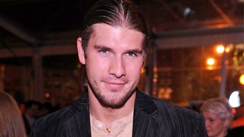 "Polski hydraulik" przed laty podbił Europę. Piotr Adamski mocno się zmienił [ZDJĘCIA]