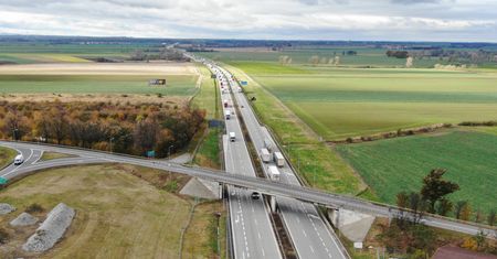 Kontrowersje ws. rozbudowy kluczowej autostrady. "To są drastyczne różnice"