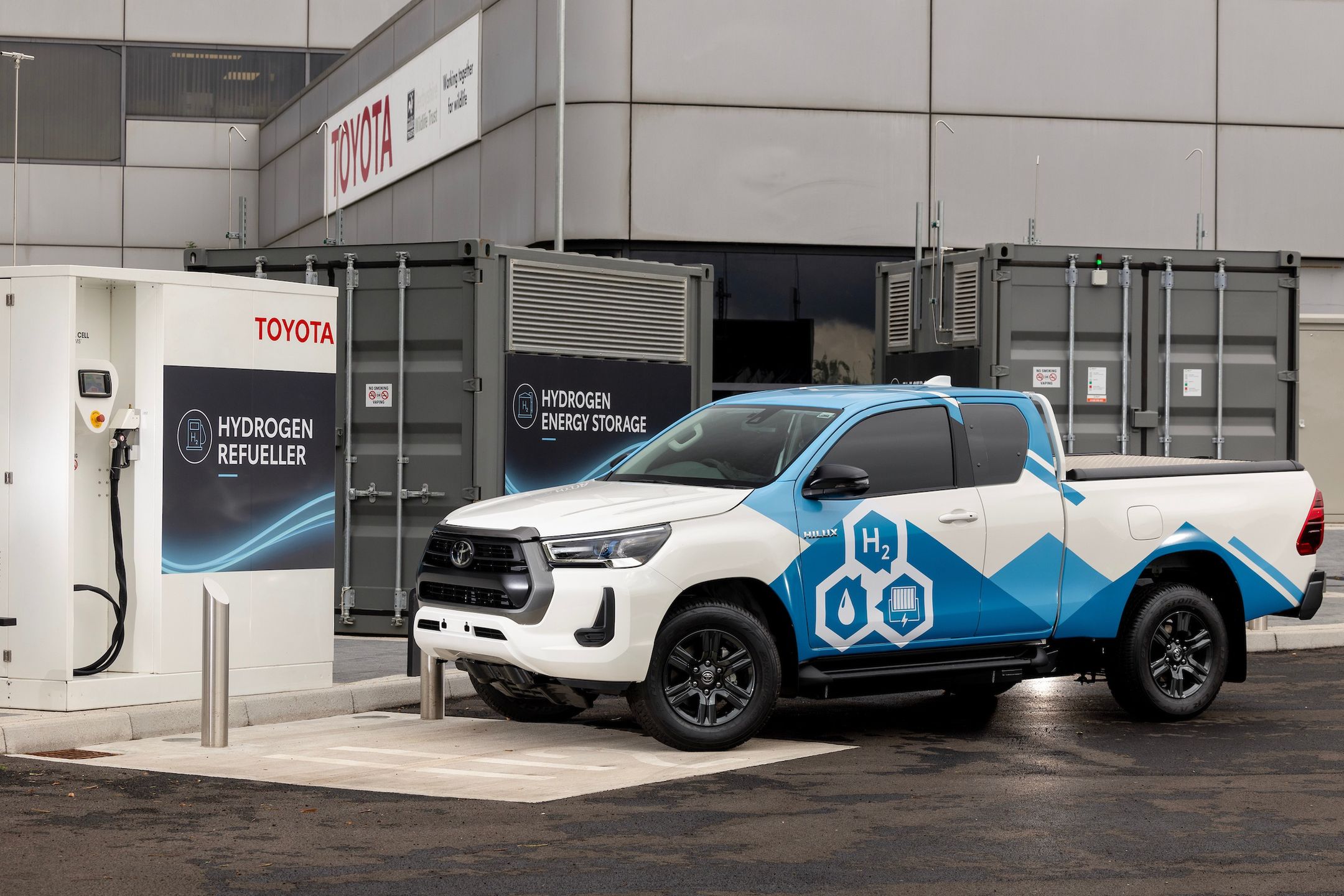 Wodorowa Toyota Hilux w wersji prototypowej