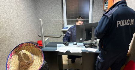 Założył sombrero i ukradł. Zaskakujące, co było jego łupem