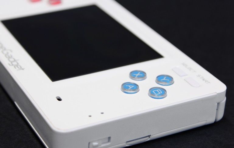 GameGadget - mobilny emulator dla miłośników retro [wideo] 5