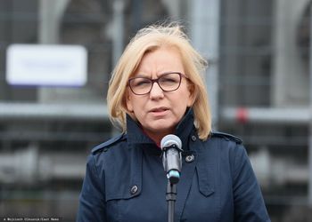 Co z wotum wobec Hennig-Kloski? Ministra wskazuje na dawnych kolegów