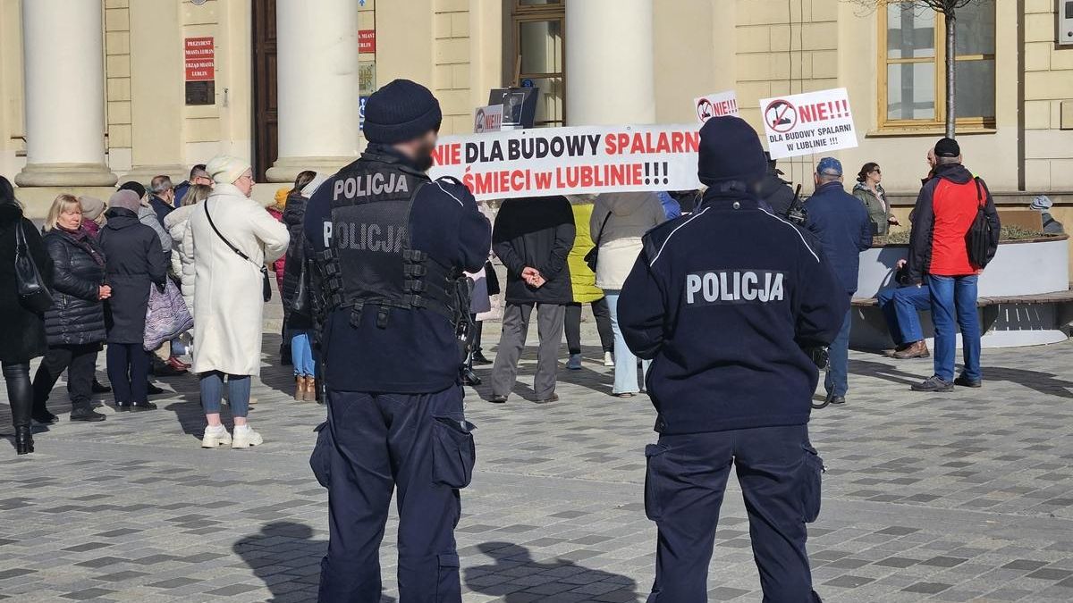 Protest mieszkańców Lublina wobec planów budowy trzech spalarni śmieci w mieście