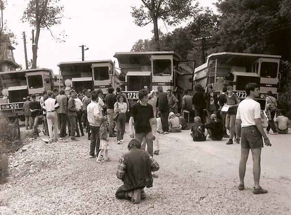 Protesty tak zwanych Tamersów przeciwko budowie zbiornika w Czorsztynie (1992-1994). Autor zdjęcia nieznany.